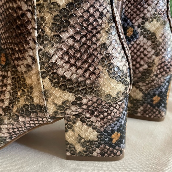 Women’s Booties, Size 6, George, Multicoloured snakeskin pattern - Picture 5 of 11